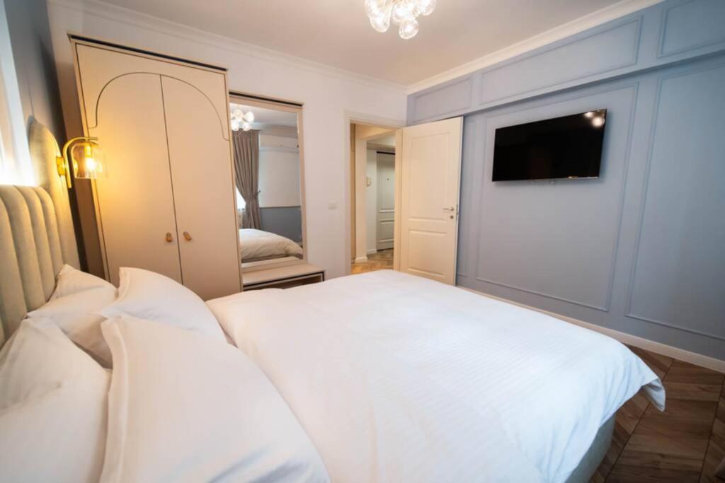 History Museum Apartment บูคาเรสต์ ภายนอก รูปภาพ