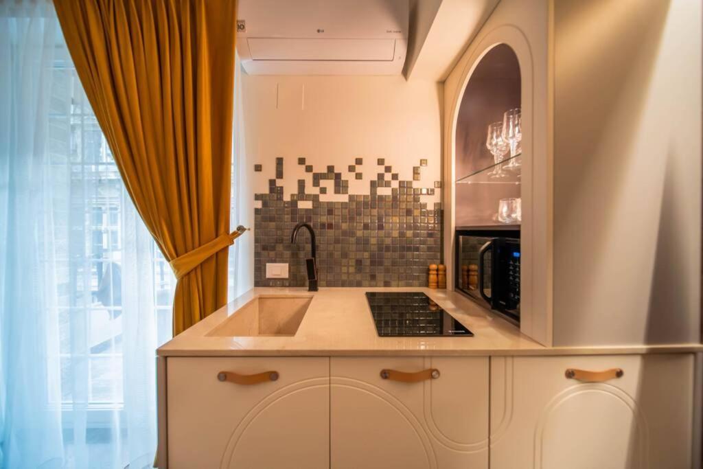 History Museum Apartment บูคาเรสต์ ภายนอก รูปภาพ