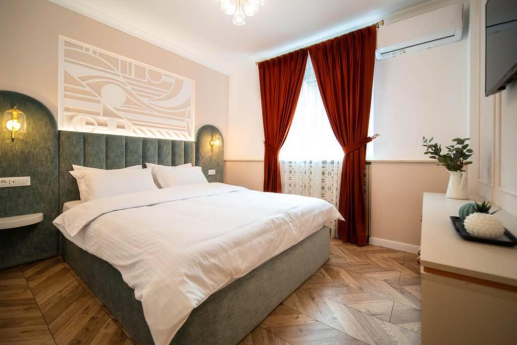 History Museum Apartment บูคาเรสต์ ภายนอก รูปภาพ